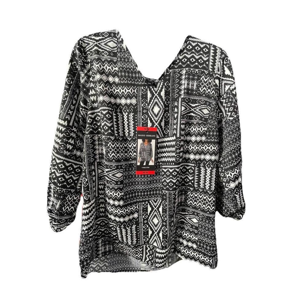 NWT Mario Serrani Women's Size Medium V Neck Black White Geometric Blouse